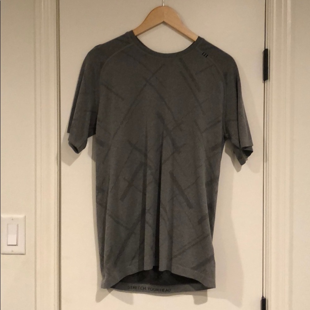 Lululemon Metal Vent Tech Short Sleeve.